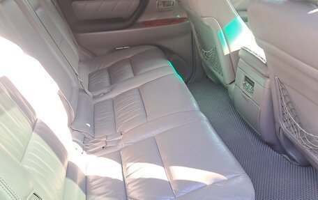 Toyota Land Cruiser 100 рестайлинг 2, 2005 год, 2 500 000 рублей, 15 фотография