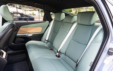 Lexus ES, 2026 год, 6 500 000 рублей, 24 фотография