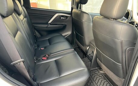Mitsubishi Pajero Sport III рестайлинг, 2021 год, 4 150 000 рублей, 10 фотография