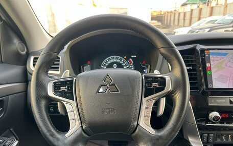 Mitsubishi Pajero Sport III рестайлинг, 2021 год, 4 150 000 рублей, 16 фотография