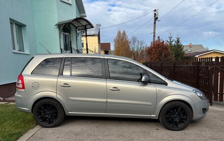 Opel Zafira B, 2011 год, 920 000 рублей, 7 фотография