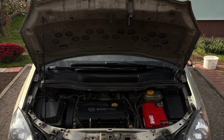 Opel Zafira B, 2011 год, 920 000 рублей, 17 фотография