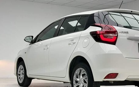 Toyota Vios III, 2022 год, 1 060 000 рублей, 4 фотография