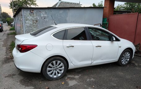Opel Astra J, 2013 год, 742 000 рублей, 5 фотография