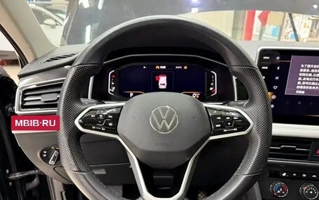 Volkswagen Tiguan II, 2023 год, 2 300 004 рублей, 8 фотография