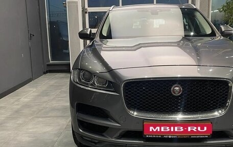 Jaguar F-Pace, 2018 год, 2 099 000 рублей, 3 фотография