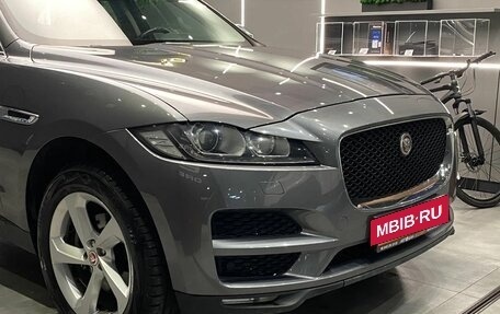 Jaguar F-Pace, 2018 год, 2 099 000 рублей, 5 фотография