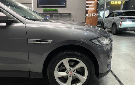 Jaguar F-Pace, 2018 год, 2 099 000 рублей, 12 фотография