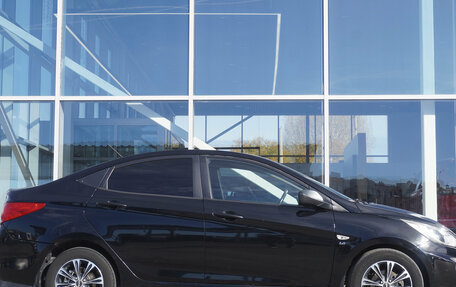 Hyundai Solaris II рестайлинг, 2012 год, 805 000 рублей, 4 фотография
