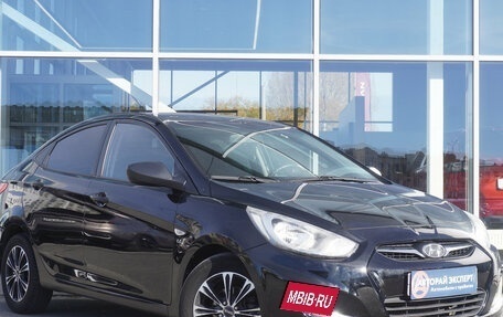 Hyundai Solaris II рестайлинг, 2012 год, 805 000 рублей, 3 фотография