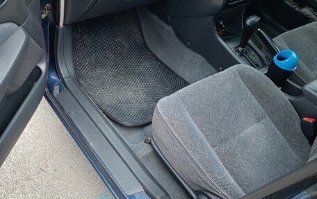 Toyota Carina, 2001 год, 390 000 рублей, 7 фотография