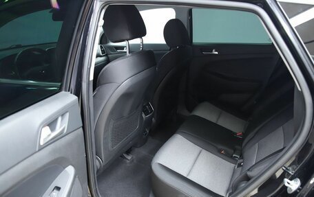 Hyundai Tucson III, 2018 год, 2 390 000 рублей, 11 фотография