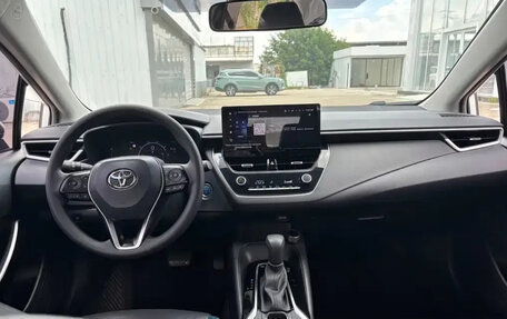 Toyota Corolla, 2023 год, 1 750 000 рублей, 7 фотография