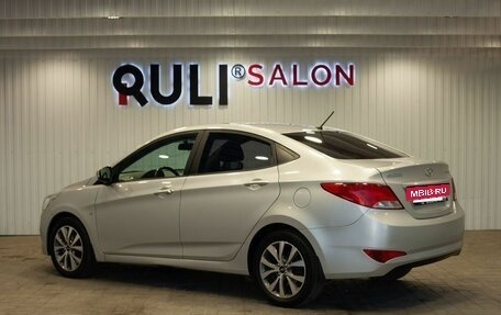 Hyundai Solaris II рестайлинг, 2015 год, 1 040 000 рублей, 8 фотография