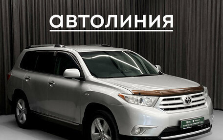 Toyota Highlander III, 2010 год, 1 850 000 рублей, 4 фотография