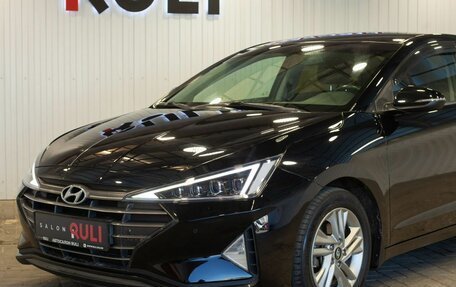 Hyundai Elantra VI, 2019 год, 1 600 000 рублей, 6 фотография