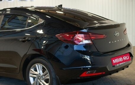 Hyundai Elantra VI, 2019 год, 1 600 000 рублей, 14 фотография