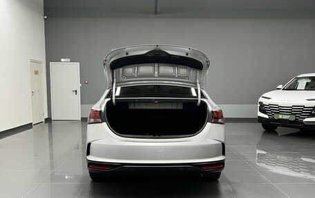 Hyundai Solaris II рестайлинг, 2021 год, 1 440 000 рублей, 7 фотография