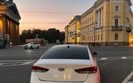 Hyundai Sonata VII, 2019 год, 840 000 рублей, 3 фотография