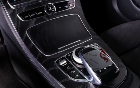 Mercedes-Benz E-Класс, 2020 год, 3 700 000 рублей, 11 фотография