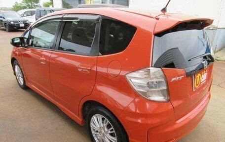 Honda Fit III, 2011 год, 650 000 рублей, 4 фотография