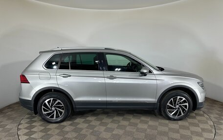 Volkswagen Tiguan II, 2019 год, 3 000 000 рублей, 4 фотография