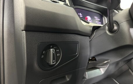 Volkswagen Tiguan II, 2019 год, 3 000 000 рублей, 9 фотография