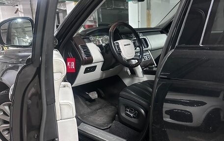 Land Rover Range Rover IV рестайлинг, 2013 год, 4 000 000 рублей, 2 фотография