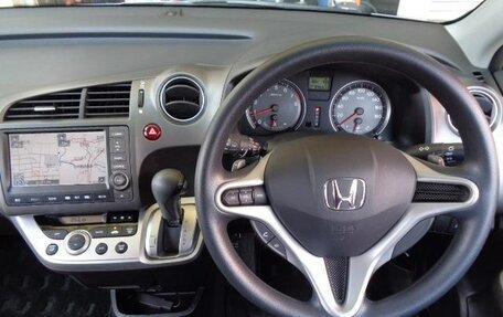 Honda Stream II, 2014 год, 995 000 рублей, 13 фотография