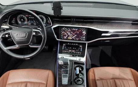 Audi A6, 2022 год, 4 400 000 рублей, 6 фотография