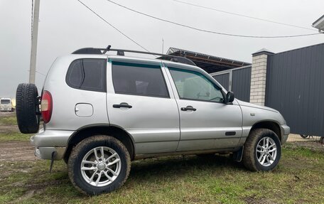 Chevrolet Niva I рестайлинг, 2006 год, 400 000 рублей, 3 фотография