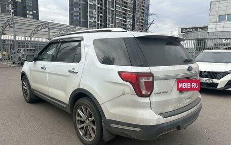 Ford Explorer V рестайлинг, 2018 год, 2 499 000 рублей, 4 фотография