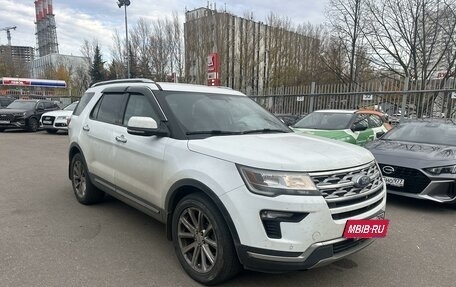 Ford Explorer V рестайлинг, 2018 год, 2 499 000 рублей, 2 фотография