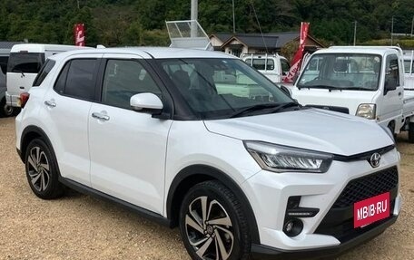 Toyota Raize I, 2023 год, 1 400 000 рублей, 3 фотография