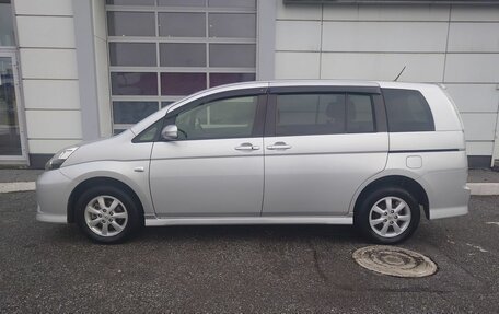 Toyota ISis I, 2012 год, 1 350 000 рублей, 5 фотография