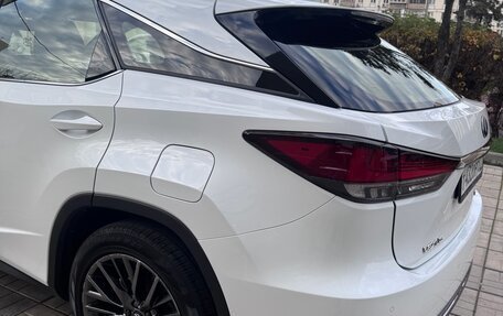 Lexus RX IV рестайлинг, 2021 год, 4 700 000 рублей, 8 фотография