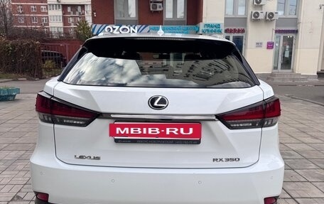 Lexus RX IV рестайлинг, 2021 год, 4 700 000 рублей, 7 фотография