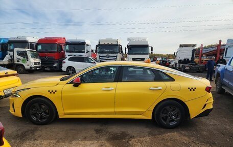 KIA K5, 2021 год, 1 380 000 рублей, 6 фотография