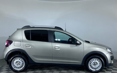 Renault Sandero II рестайлинг, 2016 год, 1 030 000 рублей, 8 фотография