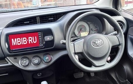 Toyota Vitz, 2017 год, 850 000 рублей, 11 фотография
