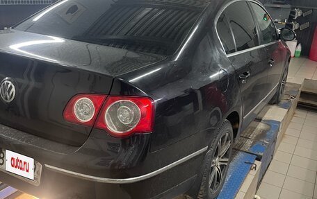 Volkswagen Passat B6, 2007 год, 550 000 рублей, 3 фотография