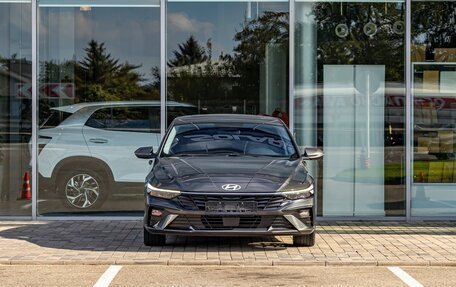 Hyundai Elantra, 2023 год, 1 895 000 рублей, 2 фотография