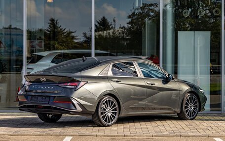 Hyundai Elantra, 2023 год, 1 895 000 рублей, 6 фотография