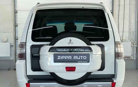 Mitsubishi Pajero IV рестайлинг 2, 2011 год, 1 779 000 рублей, 5 фотография