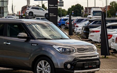 KIA Soul II рестайлинг, 2017 год, 1 295 000 рублей, 8 фотография