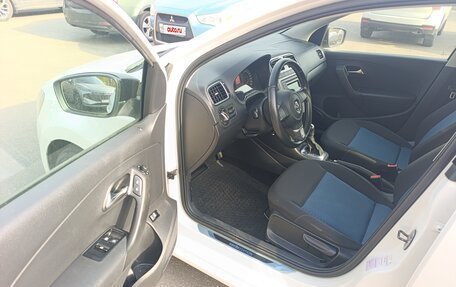 Volkswagen Polo VI (EU Market), 2013 год, 720 000 рублей, 8 фотография