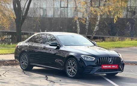 Mercedes-Benz E-Класс, 2021 год, 3 350 000 рублей, 4 фотография