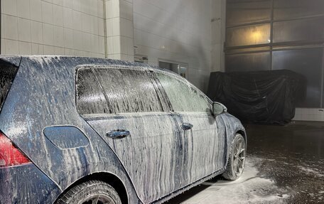 Volkswagen Golf VII рестайлинг, 2013 год, 1 050 000 рублей, 10 фотография