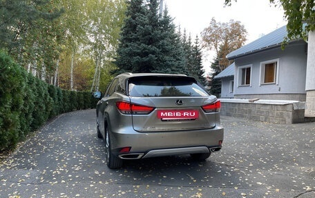 Lexus RX IV рестайлинг, 2022 год, 7 600 000 рублей, 6 фотография