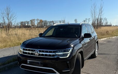 Volkswagen Teramont I, 2022 год, 4 600 000 рублей, 2 фотография